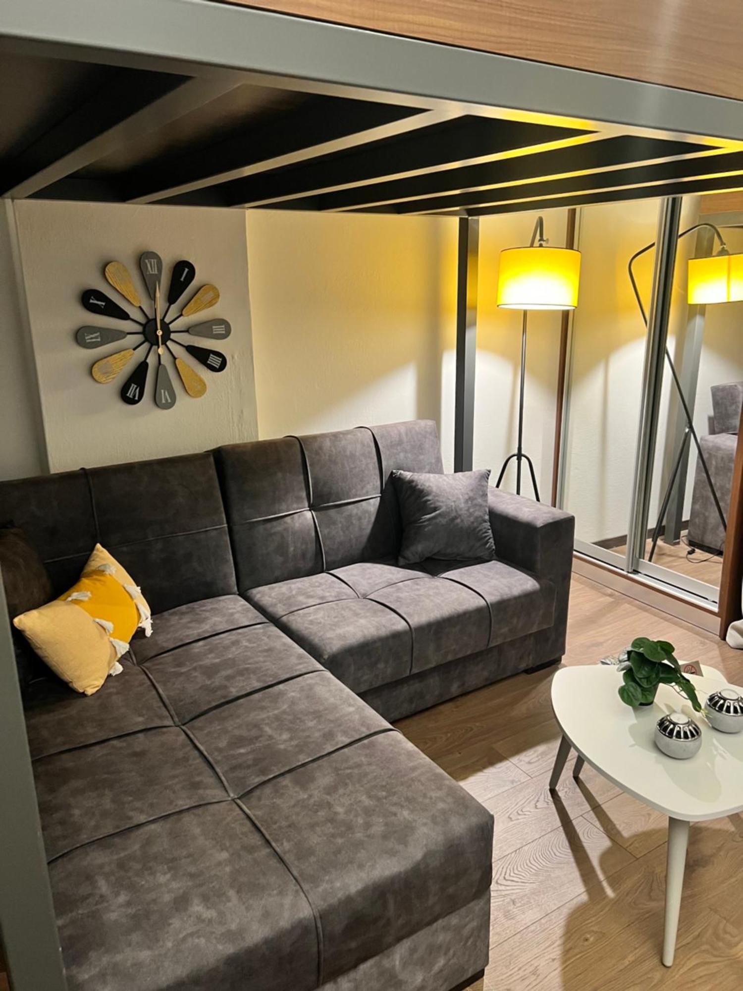 Modern Tiny House In Volos Exterior foto